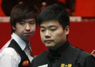 为比赛增添 为比赛增添