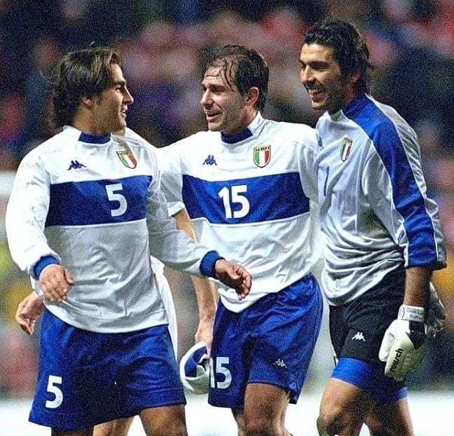 一个享有盛 一个享有盛