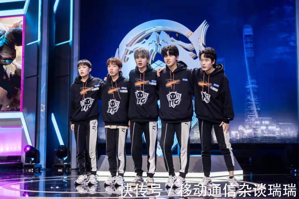 时占尽先机 时占尽先机