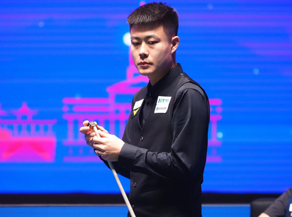 贵州足球重 贵州足球重